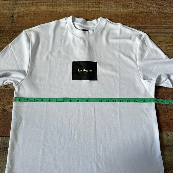 River Island Mens Size Small White Short Sleeve TShirt Los Angeles Graphic Print - Picture 2 of 8